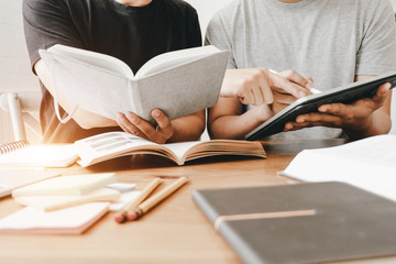 简单的生物问答题 （要答案)答案越短越好