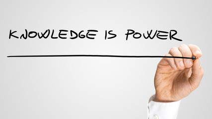 歌词那一天爸爸和妈妈离开了家歌名叫什么