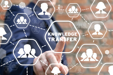 洛阳二外小学一年级开设英语课吗