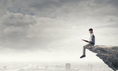 很灵的招桃花的方法 改变桃花运最好的办法